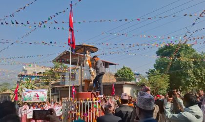 पृथ्वी जयन्तीको अवसरमा सालिकमा मल्यार्पण